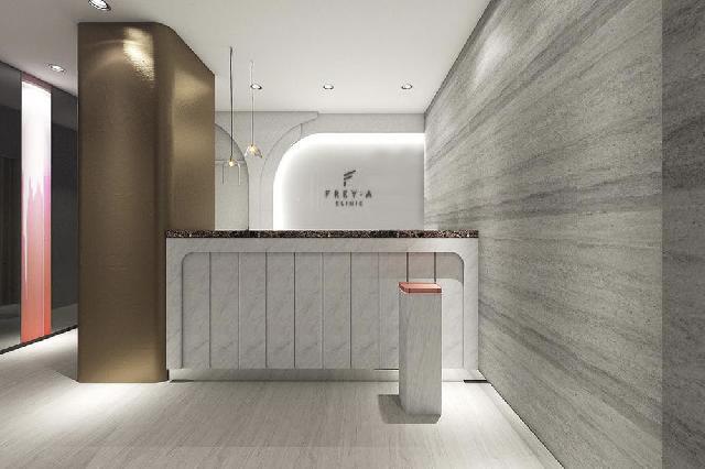 【フレイアクリニック 上野院】台東区上野／月給35〜50万円／全国展開／残業ほぼなし／茶髪･マツエク･ピアス･カラコン･ネイルOK／美容未経験歓迎／